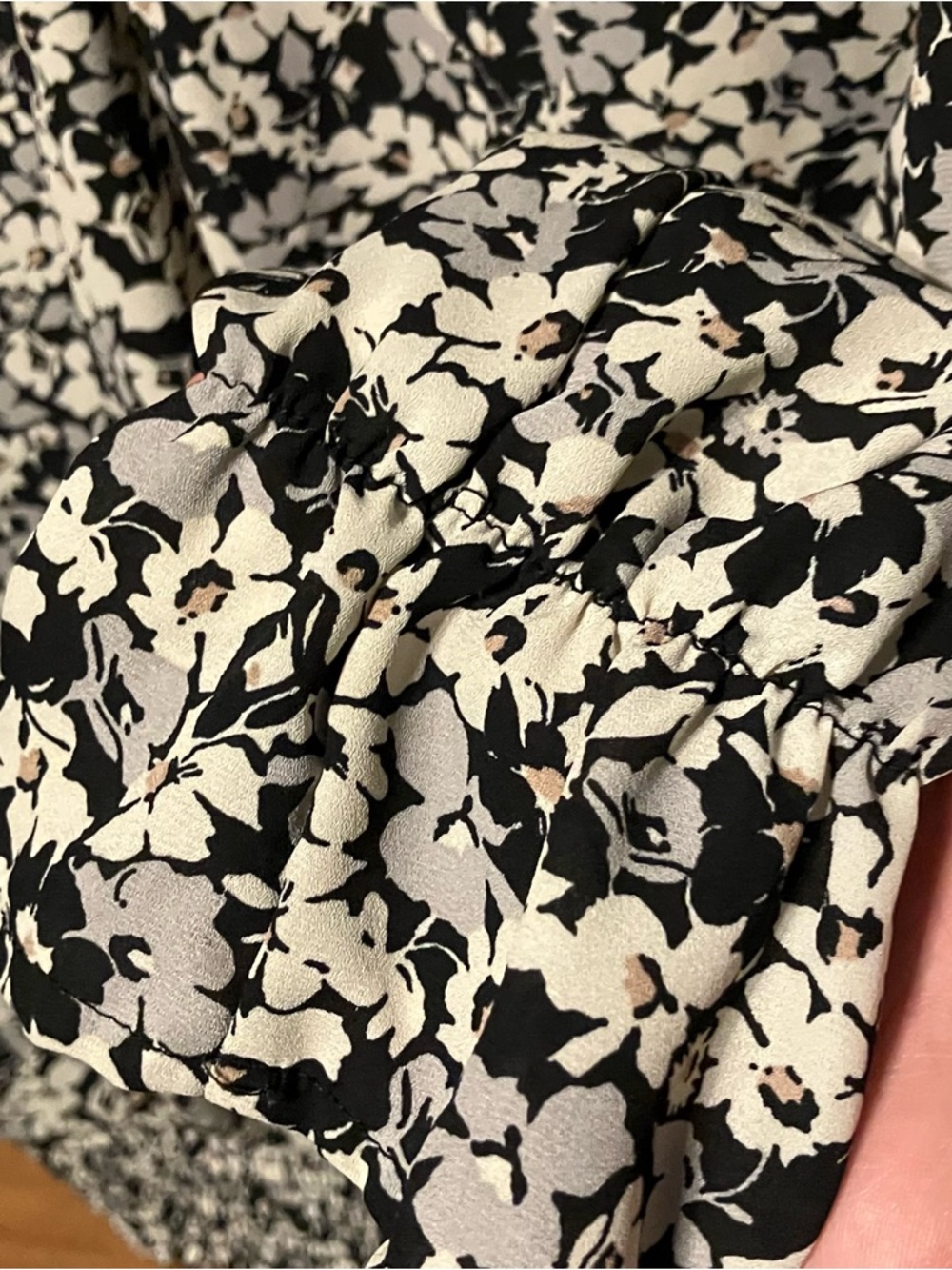 Philosophy Women’s Large Monochrome Floral Smock Waist Blouse Boho Cottagecore - Picture 5 of 7